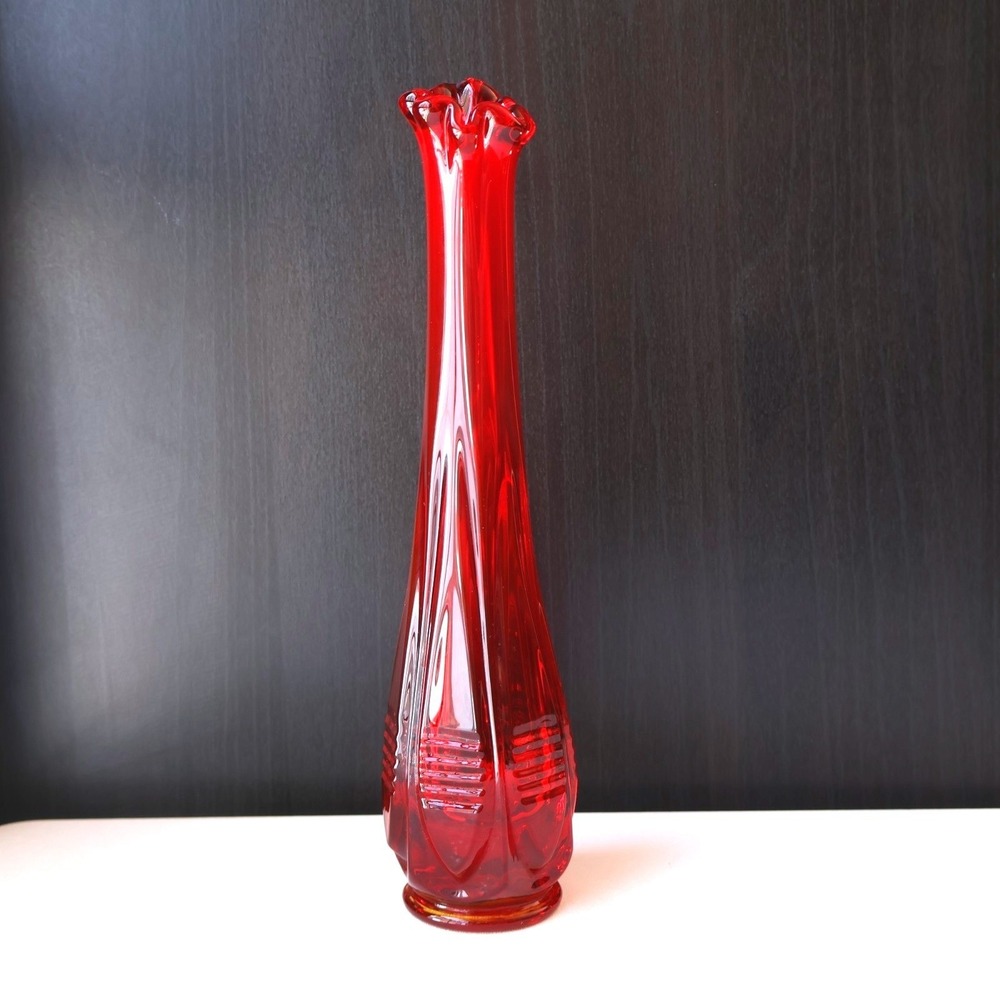 Vintage Red UV Reactive Art Glass Bud Vase Ruffled Rim MCM 9.25"